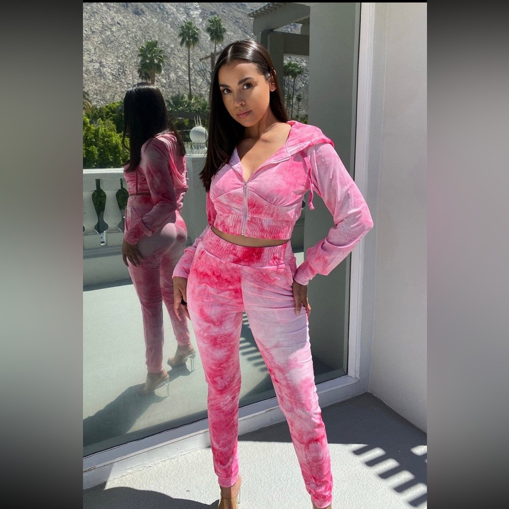 Womens winter Teri piece set tie dye pink